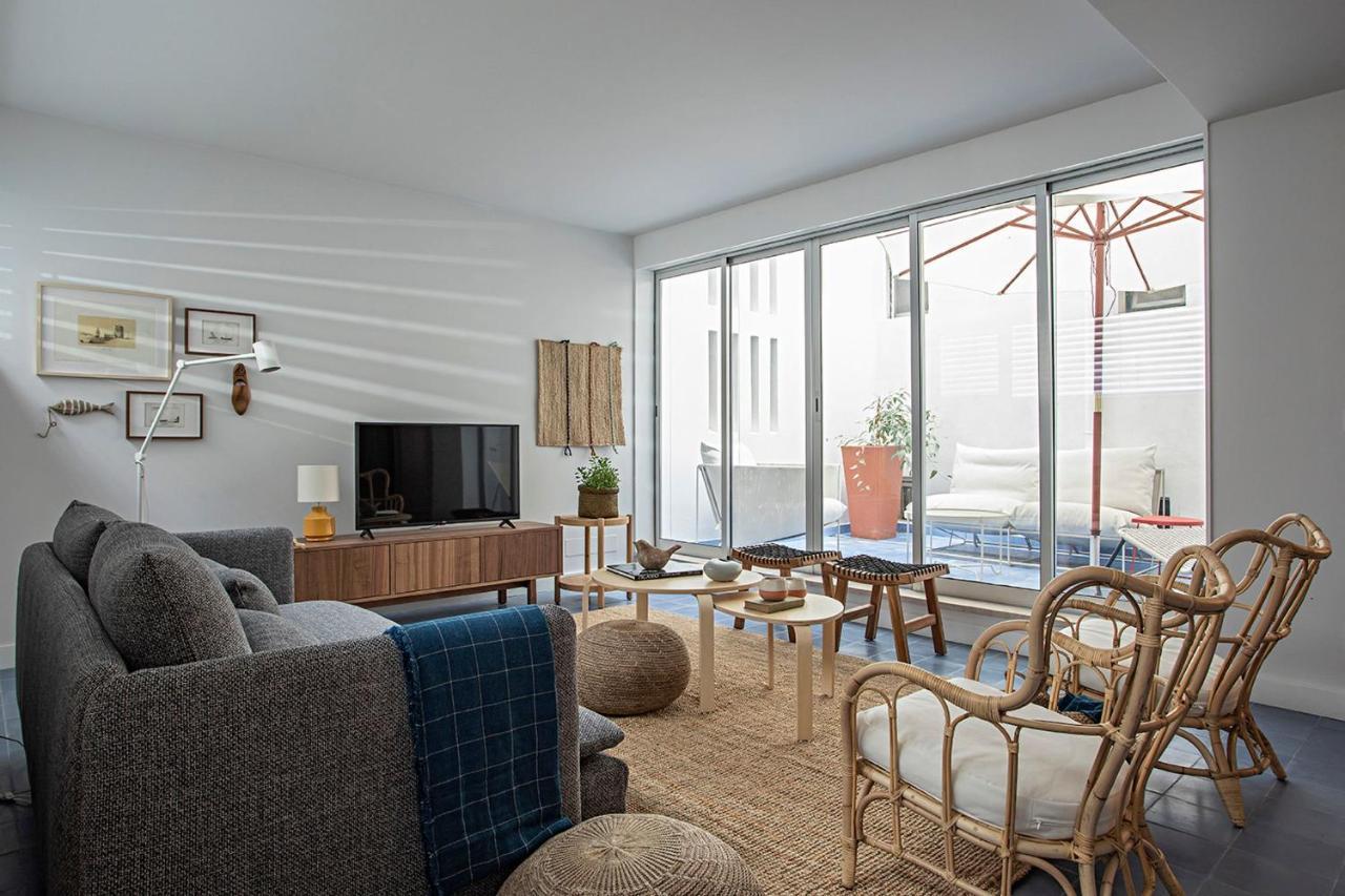 Piso Azul Premium Apartments In Bairro Alto By Lovelystay Lisboa Exteriör bild
